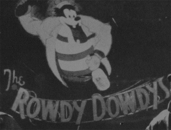 Rowdy Dowdys Nose Art